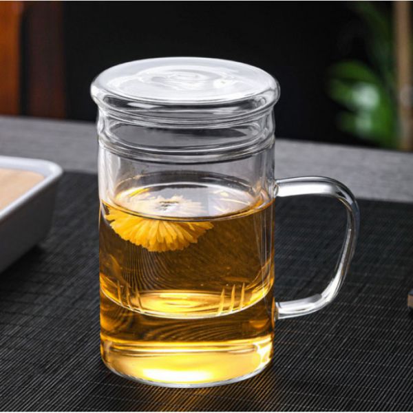 Чашка Термостійке скло з кришкою та ситом 450 мл.