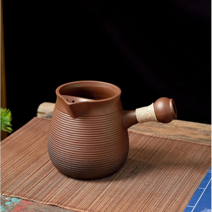 Чахай с боковой ручкой большой Коричневый 650 мл.