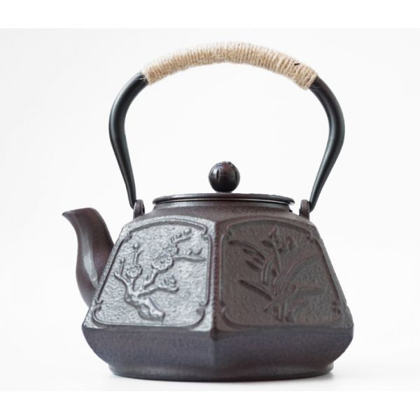 Чайник чугунный Тэцубин с ситом "Шестигранный Ванфу" 1400 мл.