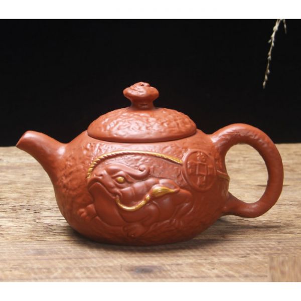 Чайник "Жаба багатства" червоний 400 мл.