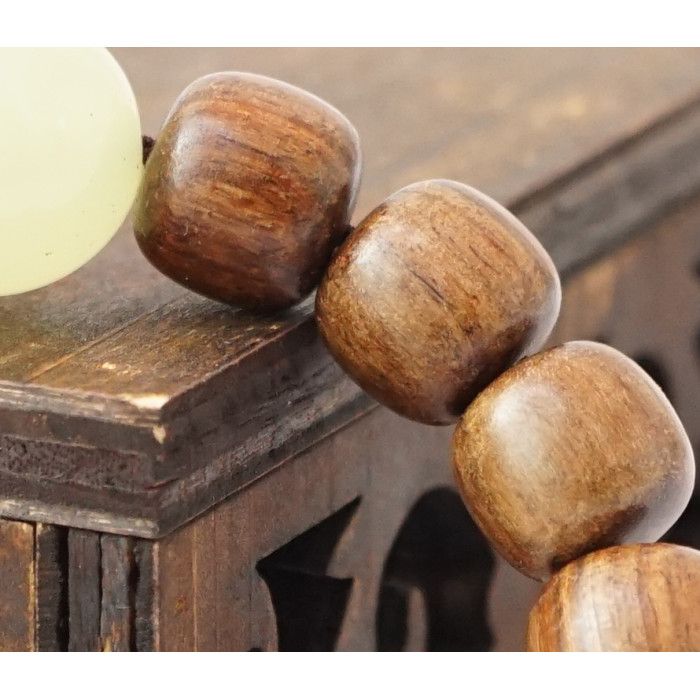 Чотки - браслет Палісандр + Нефрит 12 мм 16 бусин