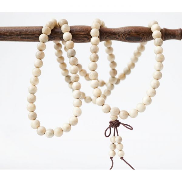 Чотки 108 намистин 8 мм Камфорне дерево