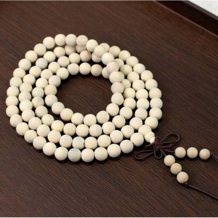 Чотки з камфорного дерева 8 мм. 108 намистин