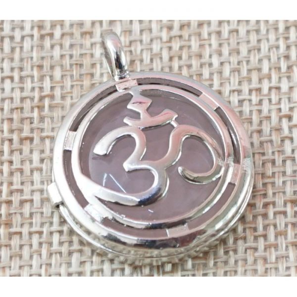 Кулон "Ом", що відкривається, вставка Рожевий кварц