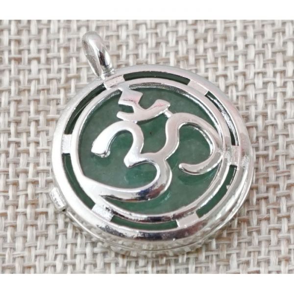 Кулон открывающийся "Ом" вставка Зелёный авантюрин