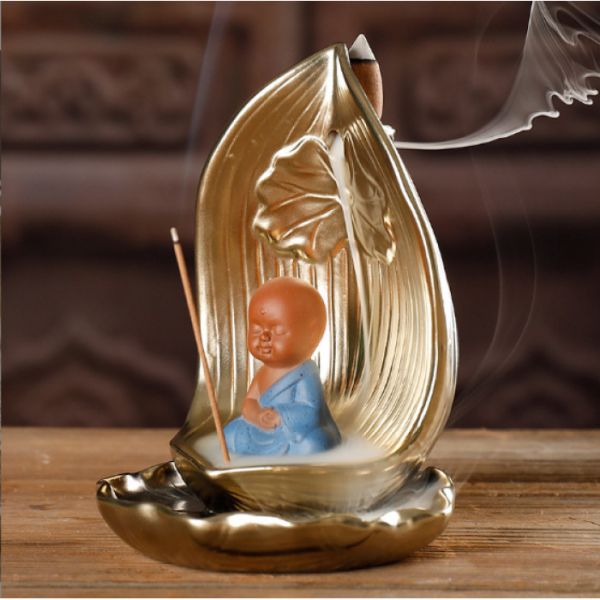 Подставка Жидкий дым керамическая "Монах в лотосе"